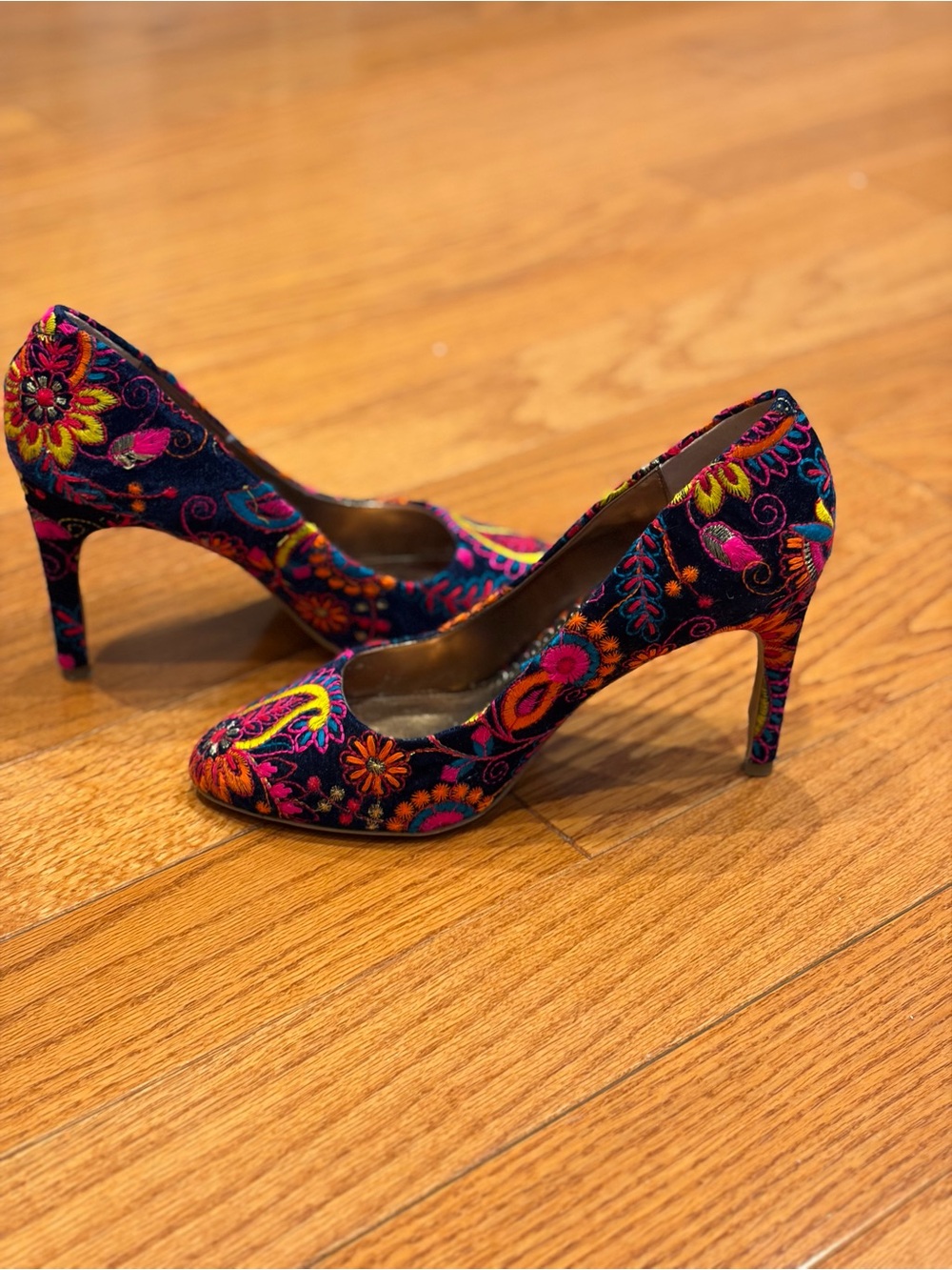Naughty Monkey Embroidered Velvet Floral High Heels - Women's Pumps Size 7.5